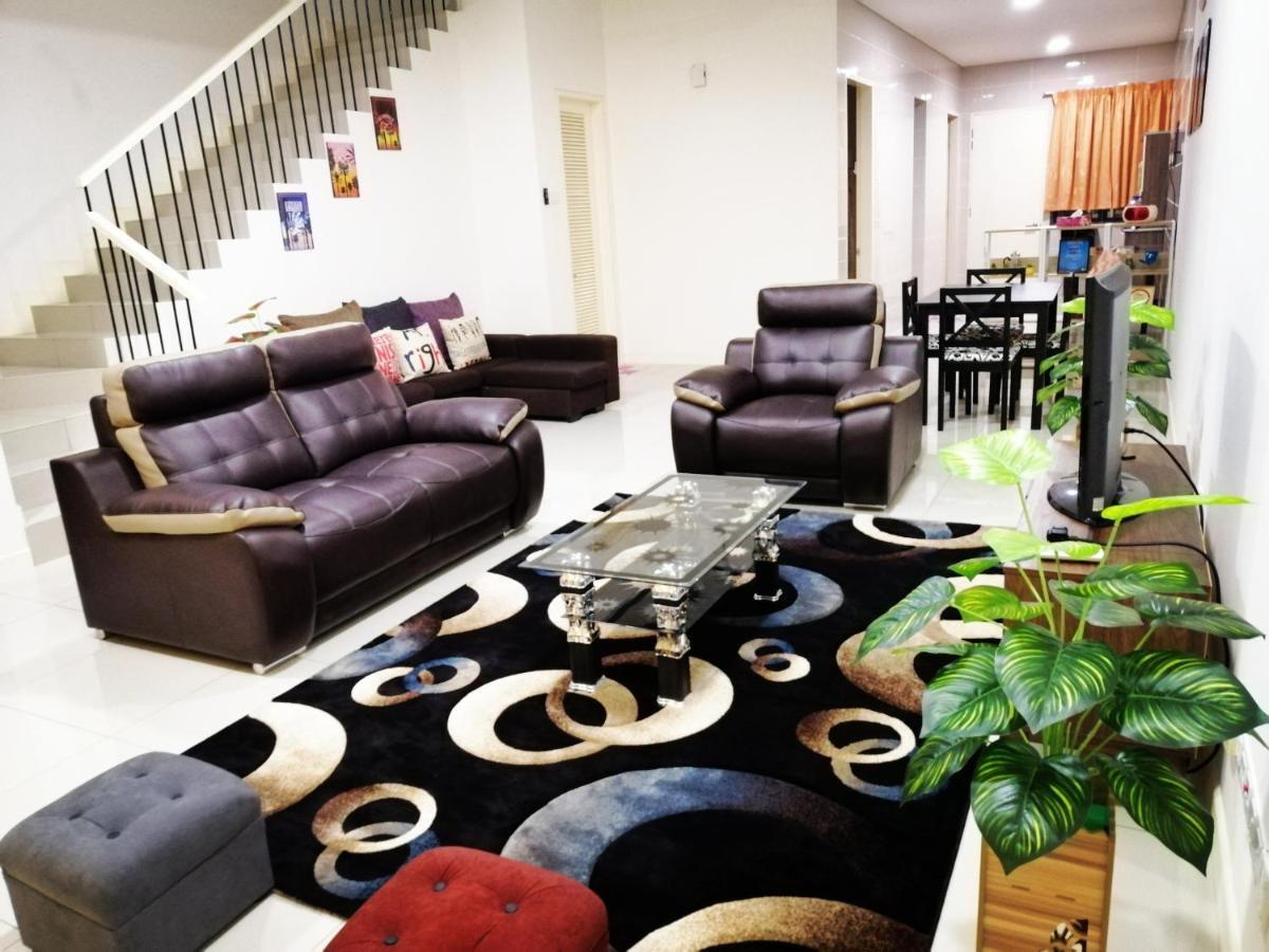 A&D Home-Stay @Kota Warisan, 세팡 외부 사진