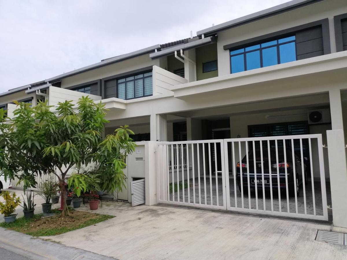 A&D Home-Stay @Kota Warisan, 세팡 외부 사진